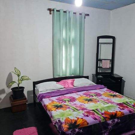 Sasru Holiday Home Nuwara Eliya Ngoại thất bức ảnh