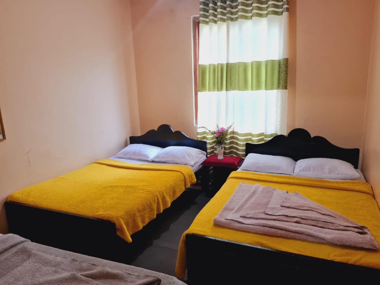 Sasru Holiday Home Nuwara Eliya Ngoại thất bức ảnh